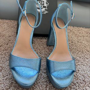Silent D Avana Heels in Sky. Anthropologie bought. Size 37 (US 6).